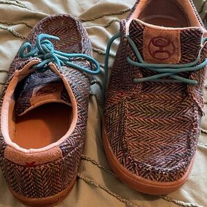 Hooey Women's Multicolor Sneakers with Teal Accents